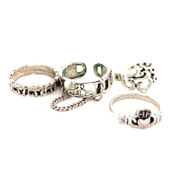 4 Rings  - Picture 1 of 7